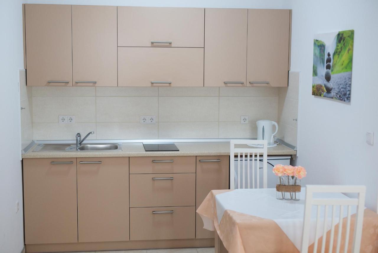 Apartmani Mara Matic Malinska Exterior foto